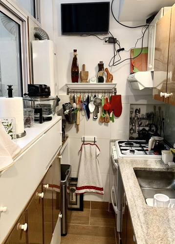 Imagen 12 de 17 de Venta Hermosa Planta Baja 60m Edificio Francés. Irigoyen 2400
