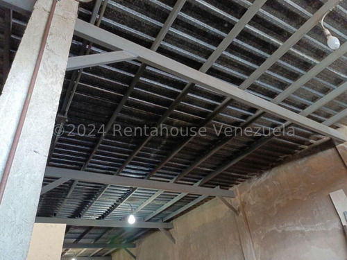Comodo Galpon En Venta Deposito Oficina Urb Valle Verde La Morita 200 Metros Cuadrados Excelente Precio Estef 24-20098