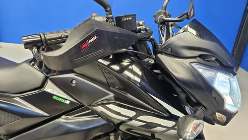 Bajaj Pulsar Ns 200 Fi