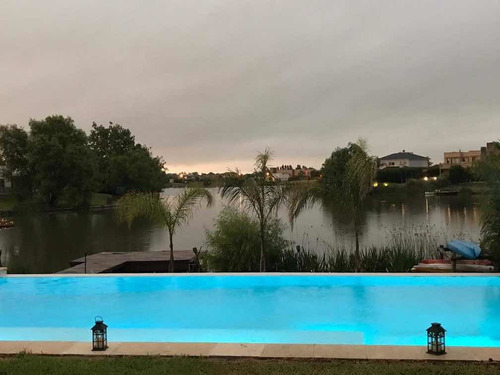 Imagen 4 de 5 de Piscina De Hormigón Completa 8x4 2700000