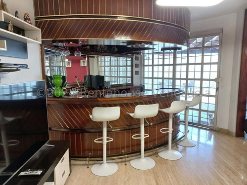 Casa Amoblada En La Trinidad Mls #25-1356