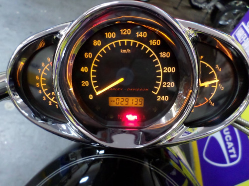 Imagem 6 de 15 de Harley-davidson V-rod Muscle