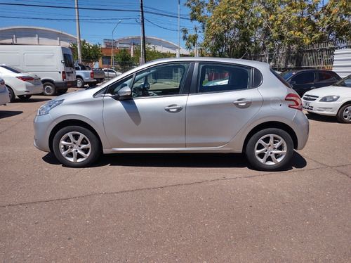 Peugeot 208 1.5 Allure Touchscreen
