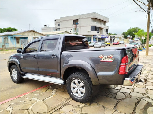 Hilux Srv 3.0 Turbo 4x4 Cd 2015