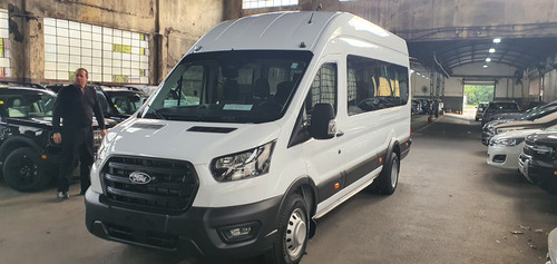Ford Transit 2.0 Minibus 17+1 460E
