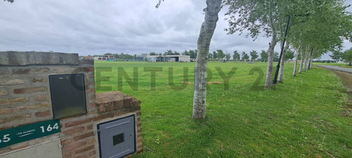 Lote En Venta En Barrio Los Alamos N° 164 De