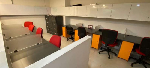 Excelente Oficina Ubicada En Providencia
