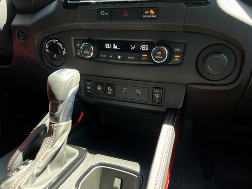 Nissan Frontier 3.8 V6 Pro-4X 4Wd At