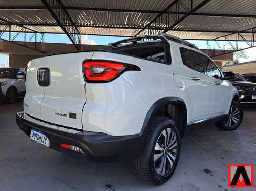 Fiat Toro 1.3 Volcano 16V Turbo Flex 4X2 Aut. 4P