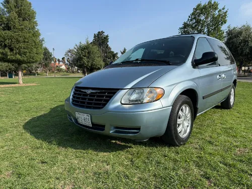 Chrysler Voyager Lx At