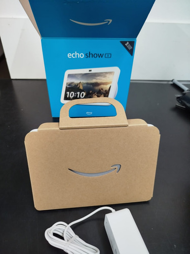 Amazon Echo Show 8 3ra Gen Pantalla 8 Hd 2023 Color Blanco Blanco (Reacondicionado)