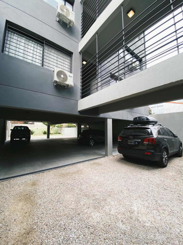 Imagen 18 de 22 de Venta Departamento 4 Ambientes En La Calabria Con Balcón Y 3 Cocheras