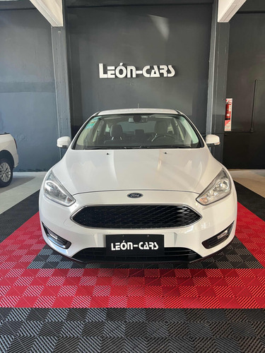 Ford Focus III 1.6 S