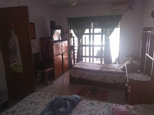 Imagen 9 de 23 de Se Vende Casa 4 Dormitorios Y Pileta. Oportunidad! Bajo De Precio