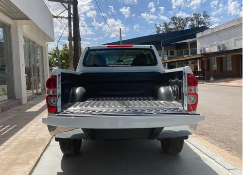 Imagen 6 de 15 de Renault Alaskan D/c 2.3 Dci 190cv Emotion 4x2 0km My2023