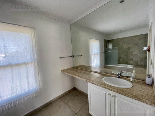 Lote Interno. Apta Credito.