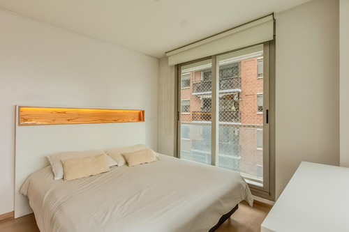 Venta Tres Ambientes. Balcon Al Frente. Luminoso. Seguridad 24hs. Amenities. Cochera. Liberateur
