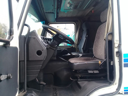 Imagen 4 de 14 de Scania P 93/250 Tractor Carretera