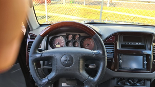 Imagem 10 de 11 de Mitsubishi Pajero Io Gls V6