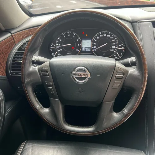Nissan Patrol 5.6 Y62 King