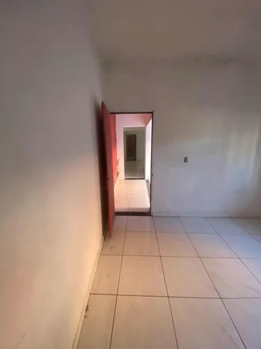 Casa Com 2 Quantos ,sala,cozinha ,banheiro ,garagem