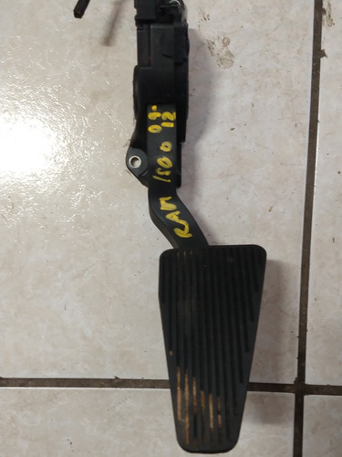 Pedal Acelerador Dodgeram 1500 09-12 68043161aa Ml1111 (Usado)