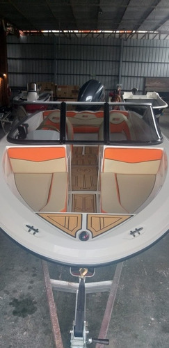Imagen 7 de 14 de Tecno Flyboat 1600