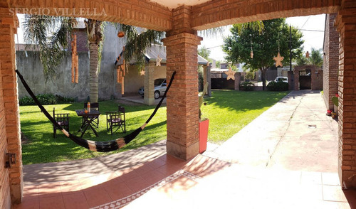 Imagen 5 de 19 de Casa De Tres Dormitorios En Venta En Funes