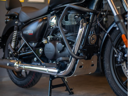 Imagen 24 de 25 de Royal Enfield Meteor 350 Stellar Black Reserva Hoy