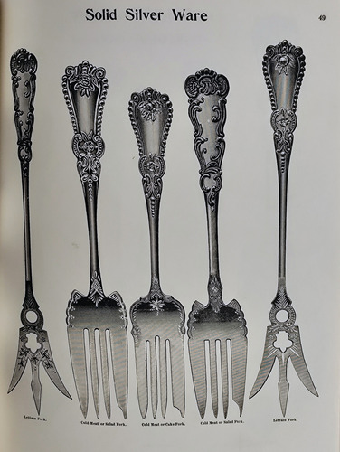 A Source Book Of Antiques & Jewelry Design - Dover (Usado)