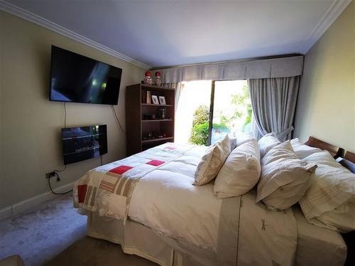 Imagen 16 de 30 de Departamento En Venta De 4 Dorm. En Lo Barnechea