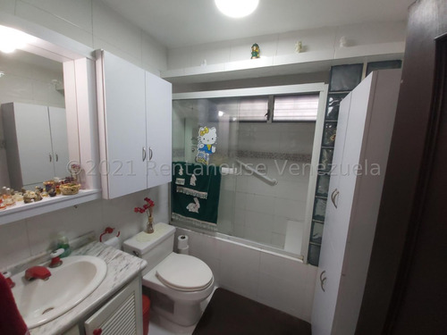 Imagen 10 de 21 de Casa En Venta Colinas De Bello Monte Mls #22-1533