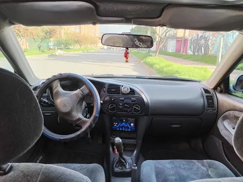 Mitsubishi Lancer Glxi