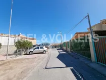 Comprar Moderna Casa Familiar Con Amplios Espacios