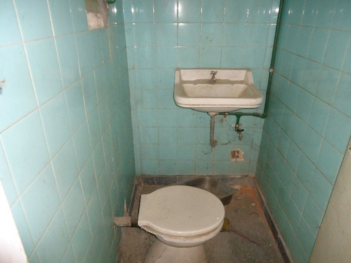 Imagen 8 de 14 de Local Con Vivienda En Venta En Castelar Sur