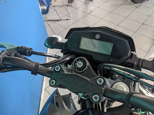 Imagem 6 de 8 de Yamaha Fz25 Fazer Abs