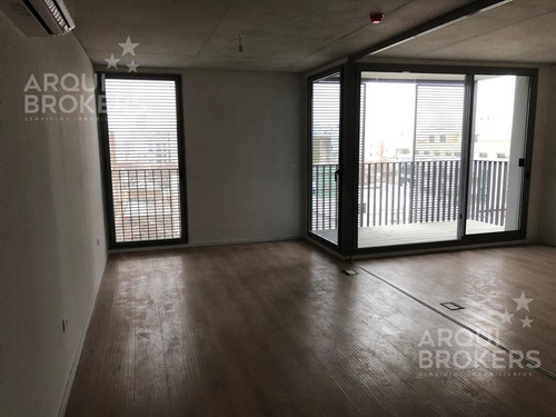 Apartamento De 1 Dormitorio En Venta En Centro