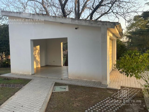 Casa En Lomas Sur
