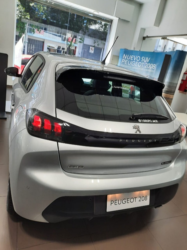 Peugeot 208 1.6l Feline Tiptronic E