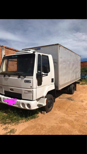 Ford Cargo 815 Baú 815 E