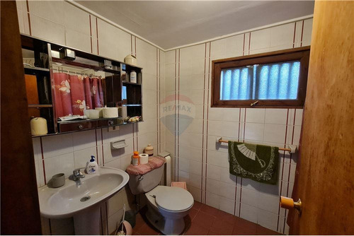 Imagen 12 de 30 de Equipo/remax Vende Propiedad Ubicacion Central