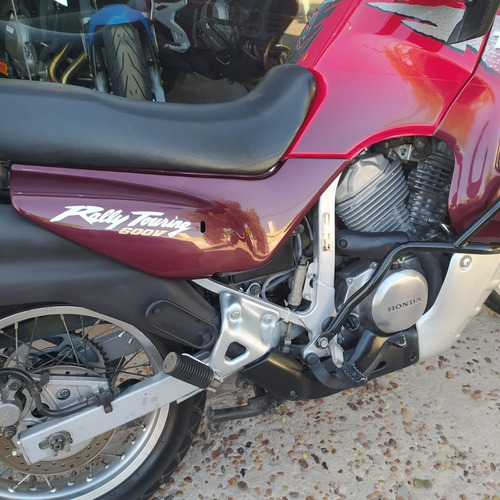 Imagen 22 de 25 de Honda Transalp - Xl 600 Vr - Modelo 1998