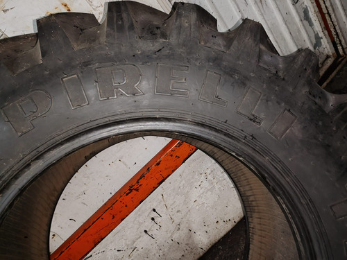 Llantas Agrícolas Pirelli Tm95 18.4-30 A3