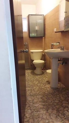 Imagen 6 de 10 de Alquilo Casa 346m2 4h/2b/0p El Hatillo 6368