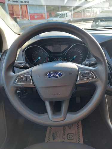 Ford Focus III 1.6 S