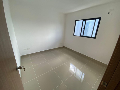 Apartamento En Alquiler En Punta Cana, Epic Sun, Bávaro, 2 Habitaciones, A 5 Minutos Del Down Town