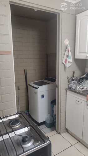 Casa En Venta De 3 Dorm. En Puente Alto