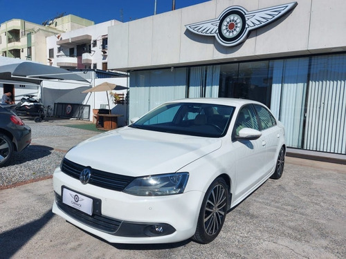 Volkswagen Jetta 2.0 Tsi Highline 211cv