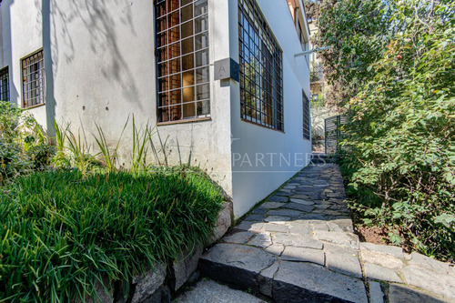 Cerro San Luis / Exclusiva Y Acogedora Casa Remode...