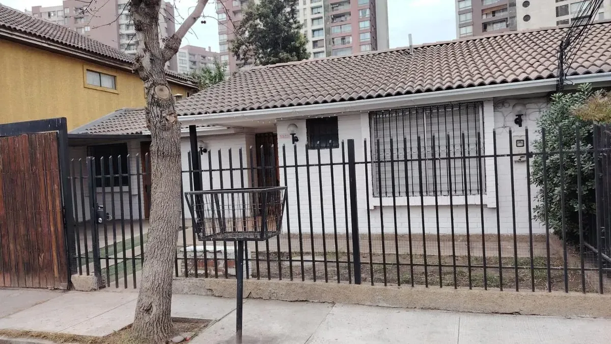 Imagen 2 de 17 de Arrienda Casa Villa Jardines De Versalles 4d/2b